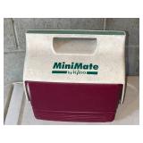 Igloo MiniMate Wheeled Cooler System - Burgundy & White Two-Piece