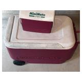 Igloo MiniMate Wheeled Cooler System - Burgundy & White Two-Piece