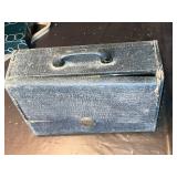 Zenith Long Distance Portable Radio - Vintage With Case