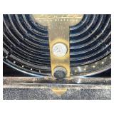 Zenith Long Distance Portable Radio - Vintage With Case