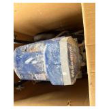 Graco Magnum XR7 Paint Sprayer - Airless Sprayer with Hose & Accessories