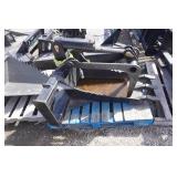 Brand New Universal Mount Bobcat Skid Loader Skid Steer Hydraulic Stump Grapple