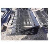 Universal Mount Bobcat Skid Loader Skid Steer 80" Heavy Duty Rock Bucket With Cutting Teeth