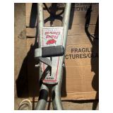 Red Devil broadcast spreader and a Hudson 2-gallon pump-less sprayer.