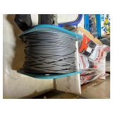 Hunter sockets , glue gun, knee pads and more. Garage lot