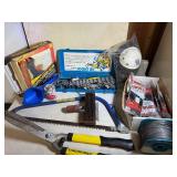 Hunter sockets , glue gun, knee pads and more. Garage lot