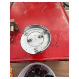 20 gallon boat tank, gauge, vent fittings ect.