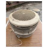 General Electric hassock floor fan, operational.