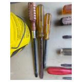 Lot of Large screw drivers.