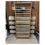 Wooden Quilt Rack / Blanket Rack – Freestanding Display Stand