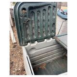 Rubbermaid outdoor storage