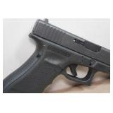 Glock 17 Gen 4 9mm Semi-Auto Pistol - 2 Magazines