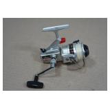 Daiwa Right Handed Fishing Reel