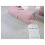 (EW3) Assortment of Travel Organize...