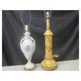 (CS) 2 Vintage Table Lamps Porcelai...