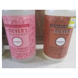 (EW4) 8 Spray Bottles of Multi Surf...