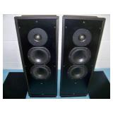 (2) Leon HI400 Horizon-Series Audiophile-Grade Monitor Loudspeakers / Pro Audio Speakers with Black Speaker Grilles