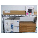 LARGE lot of Miscellaneous Audio / Video (A/V) Equipment / Accessories