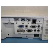 Hitachi CP-WU5505 WUXGA 5000-Lumen HD Home Theater LCD Projector / Projection System with Remote Control and HDMI Cable