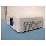 Hitachi CP-WU5505 WUXGA 5000-Lumen HD Home Theater LCD Projector / Projection System with Remote Control and HDMI Cable