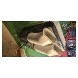 Haier Portable Electric Air Conditioner – New (Out of Box) : Dimension of 33"H x18"W x15"l)