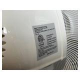Midea FS40-8M Stand Fans - 120V 60Hz 0.37A, Pair