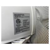 Midea FS40-8M Stand Fans (Lot of 2)
