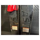 Blast 159 cm Skis With Red Bindings - Used Pair