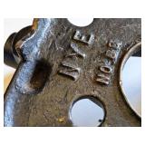 NYE No. 35 Pipe Vise with Tripod Base