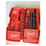 Milwaukee Drill Bits, Irwin Spade Bits, Auger Bits, and Hole Saws - Sets are missing bits