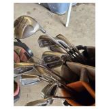 Maxfli Golf Bag with Tour Model Series 5 Golf Clubs and Mizuno Irons - Uncounted