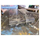 Bel Air DL-280N Stereo Turntable System - Powers on and spins