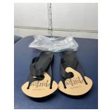 MSRP $60+ NEW SUPERFEET OUTSIDE MEN