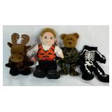 Collection of 20+ Beanie Babies and 4 Pound Puppies