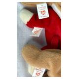 Collection of 20+ Beanie Babies and 4 Pound Puppies