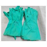 11 pair size 9 -9 1/2 Nitrile Glove...