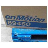 6 rolls En Motion 10" White 1 Ply P...