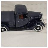 1/18 1956 Ford V8 Pickup