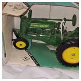 1/16th John Deere A
