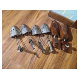 (6) Shoe Stretchers