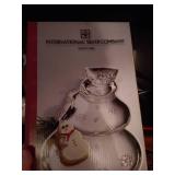 Christmas Serving Lot