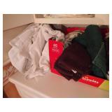 Large Linens & Towels Lot