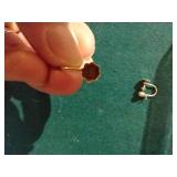 18K Gold Screw-On Earrings - 2.2 Grams