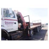 1995 Ford L9000 Flatbed With Mounted Fassi F330 Knuckle Boom Crane