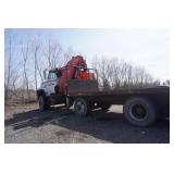 1995 Ford L9000 Flatbed With Mounted Fassi F330 Knuckle Boom Crane