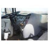 1995 Ford L9000 Flatbed With Mounted Fassi F330 Knuckle Boom Crane