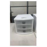 Sterilite 3 drawer containers lot of 3