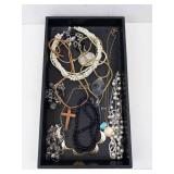 Pearl & Bead Costume Jewelry Collection - Necklaces, Bracelets & Pendants