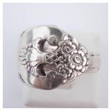Edwards England Spoon Ring - Handmade Silvertone Floral Bouquet Top