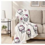 NEW Jay Franco Adult Licensed Silk Touch Throw, 60" x 70" - Hello Kitty